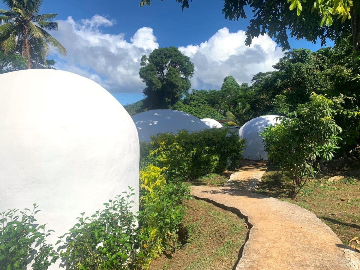 Camp Taveuni Vandrarhem Matei Exteriör bild